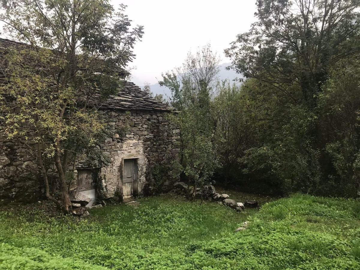 Vila Il Bilocale Della Nonna Locana Exteriér fotografie